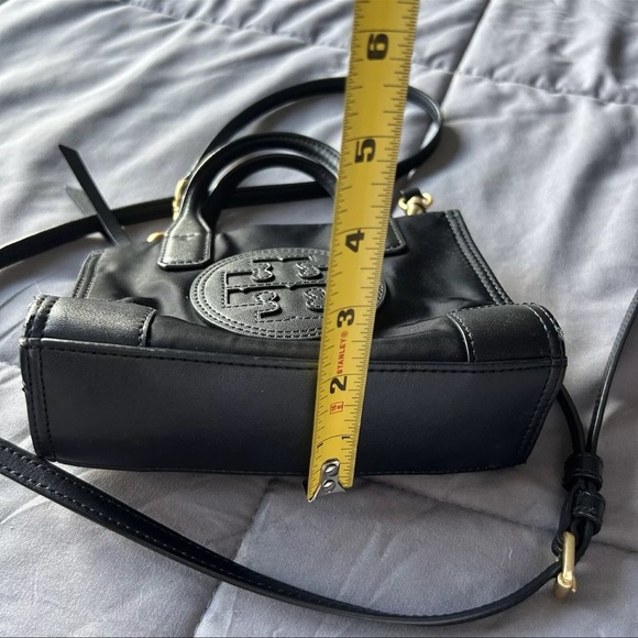 Tory Burch Black Crossbody Bag with Embossed Logo - Picture 8 of 12